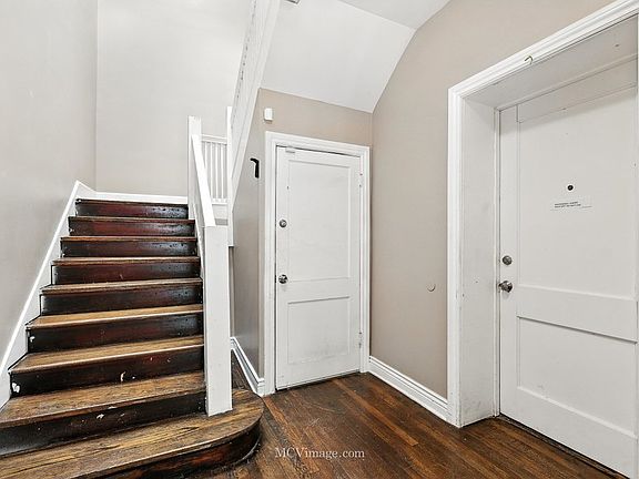 2nd image of 7033 S Vernon Ave