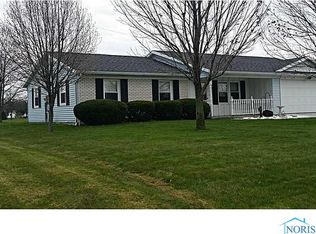 1669 Meadoway Dr, Defiance, OH 43512