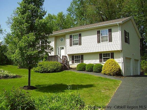 2nd image of 159 Windsor Dr