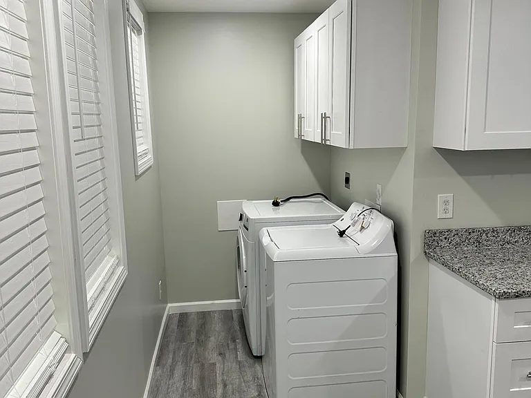 2812 S 4th St — Photo 10