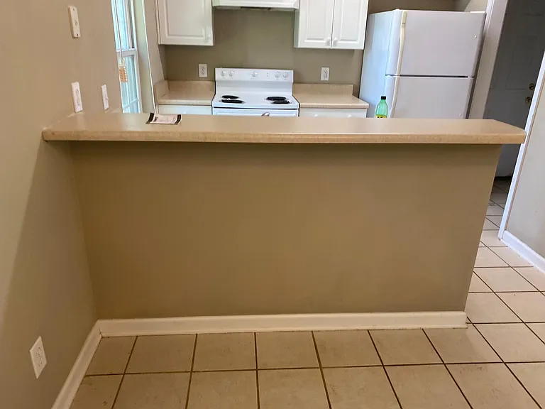 1070 Lee Road 20 — Photo 3
