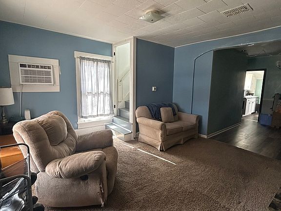 3rd image of 315 Spann Ave