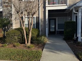 575 Oakleaf Plantation Pkwy
