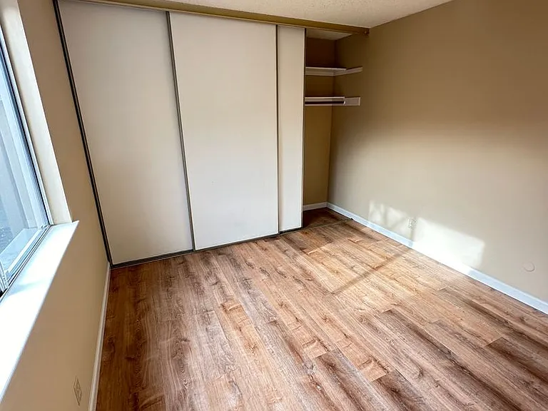 30 Long Creek Cir — Photo 8