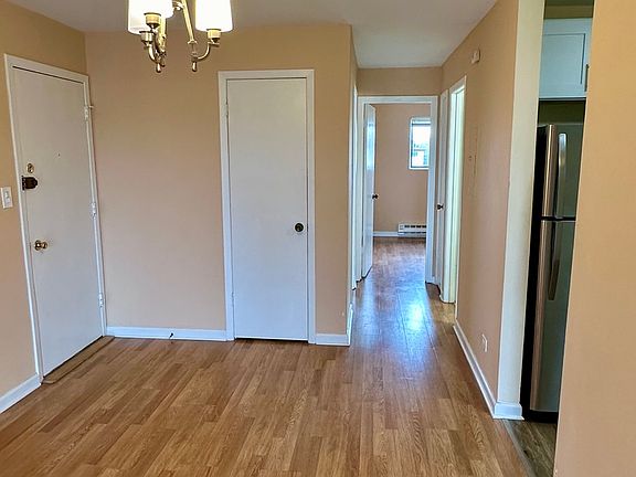 5th image of 4214 Bonhill Dr APT 3F