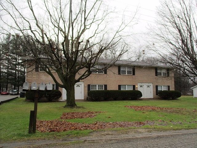 1st image of 887 Expressview Dr
