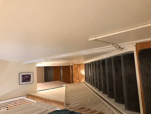 Rented by Downtown Realty Group LTD | media 40