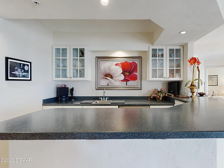 1 John Anderson Dr #Penthouse 7 — Photo 30