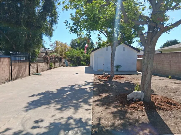 12587 Bradley Ave, Sylmar, CA 91342