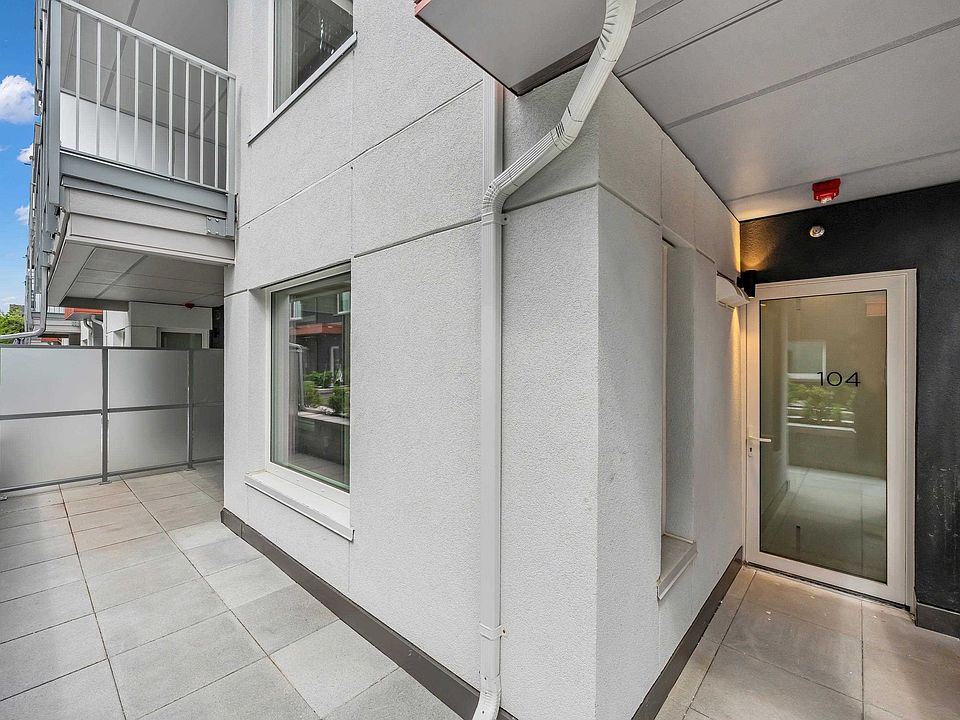 1st image of 2250 E 1st Ave #104