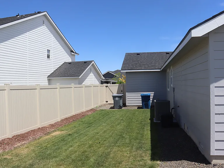 19339 Susquehanna Way — Photo 16
