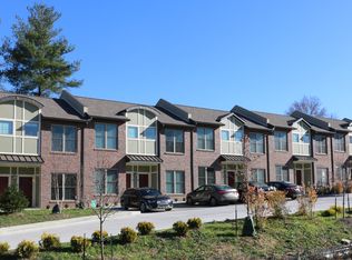 1355 W Allen St #11, Bloomington, IN 47403