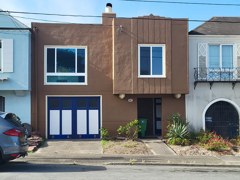 2745 Yorba St — Photo 1