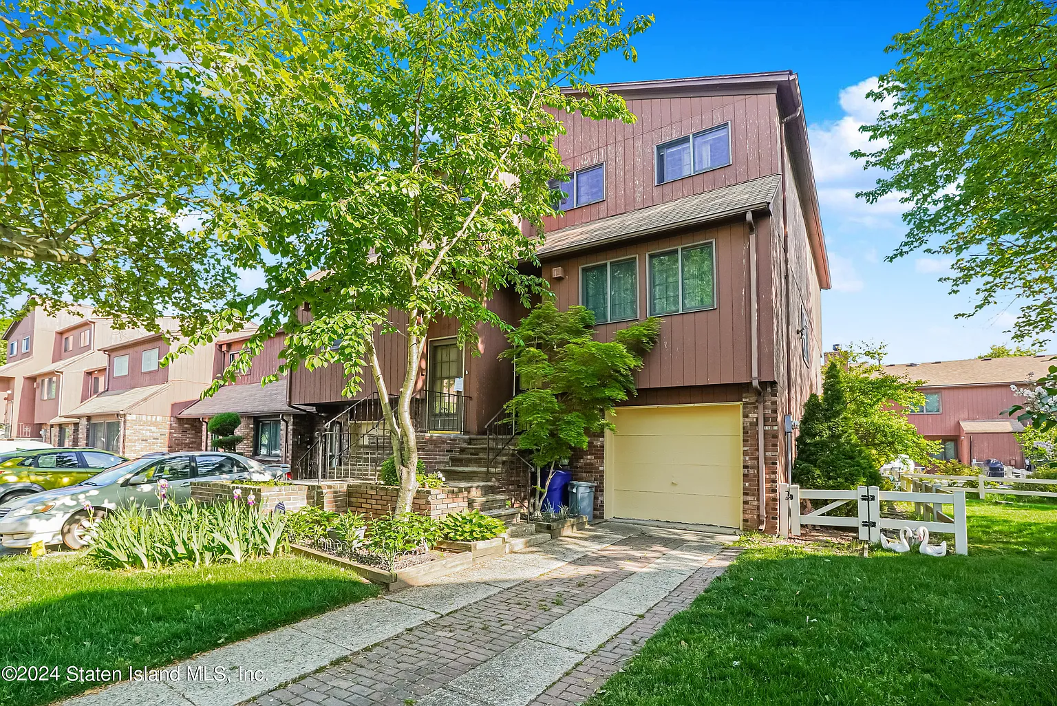 33 Pamela Ln photo 1