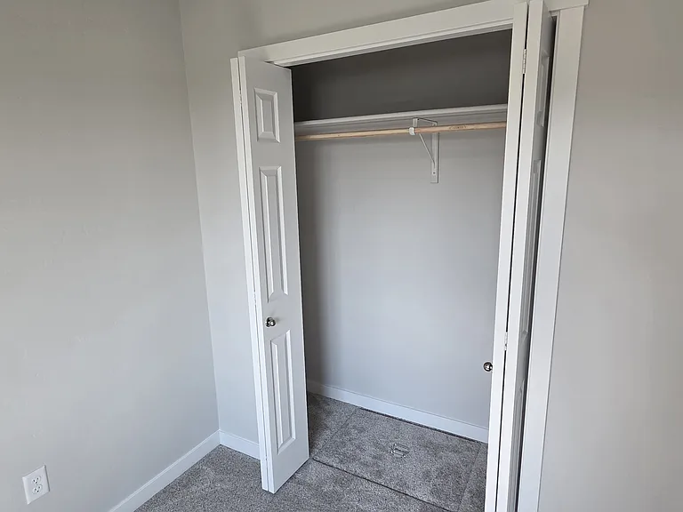 1832 W Unforgettable St — Photo 2