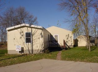 107 Northland Est NE, Jamestown, ND 58401