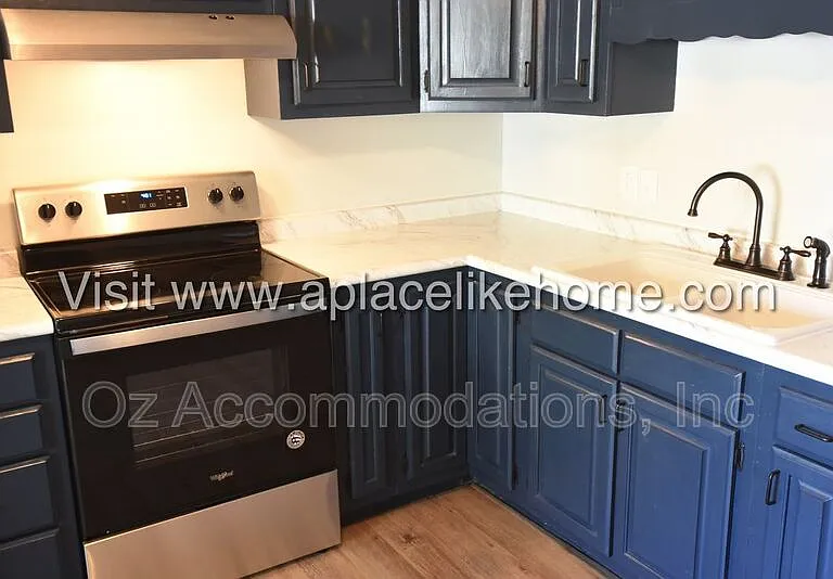 3310 Iroquois Ln — Photo 10