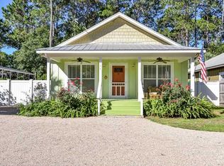 154 Sawyer Ln, Apalachicola, FL 32320