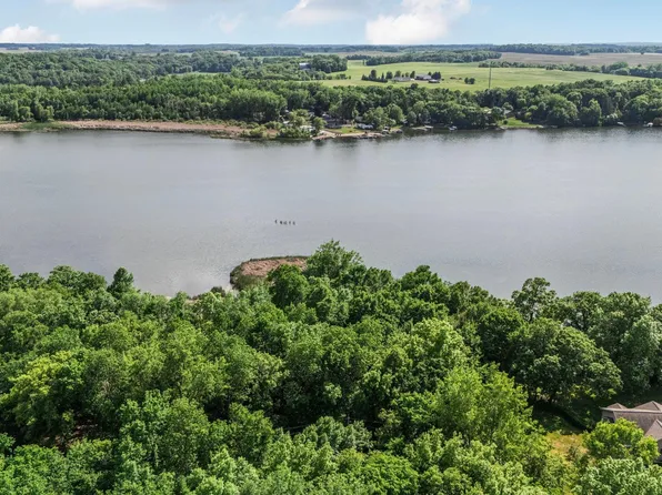 Edgeton Ct, Richmond, MN 56368