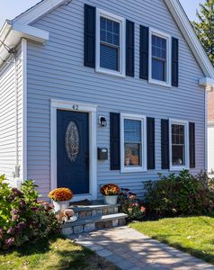 42 Church St, Hopkinton, MA, 01748