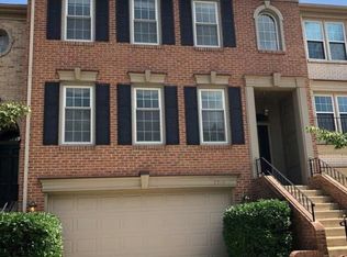 7710 Rockledge Ct, Springfield, VA 22152