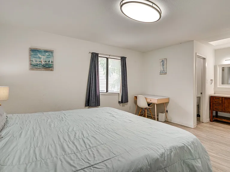 6646 E Lovers Ln — Photo 31