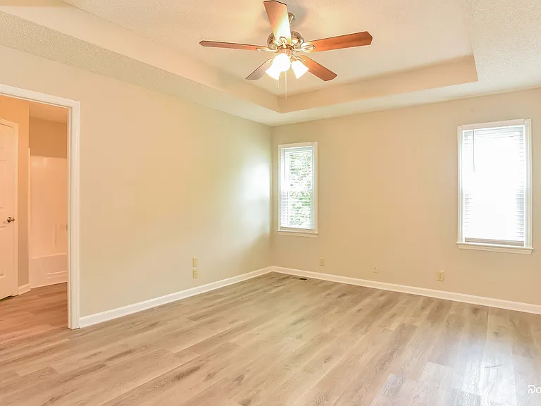 1110 E Rye Ct — Photo 9