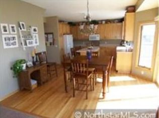 17240 Wilderness Trl SE, Prior Lake, MN 55372