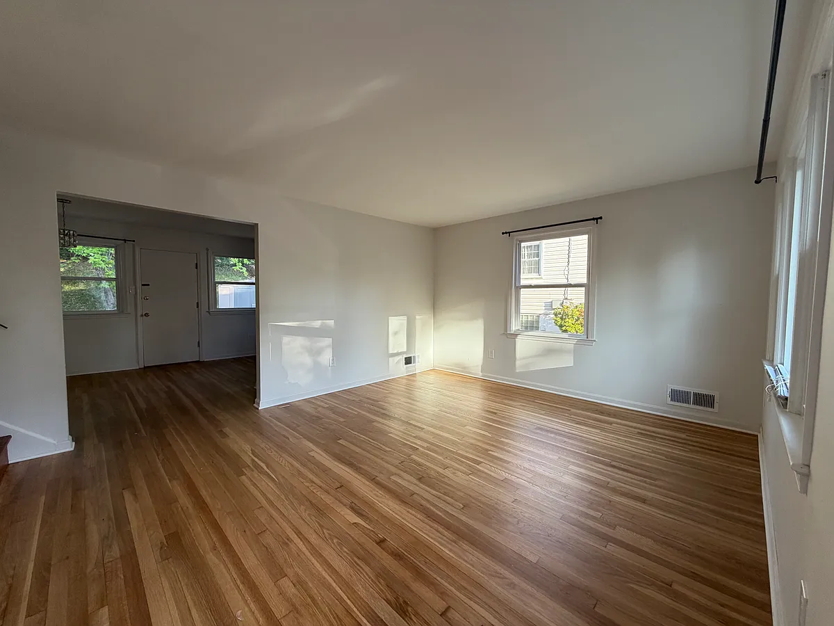 Building Photo - Edmonston Dr