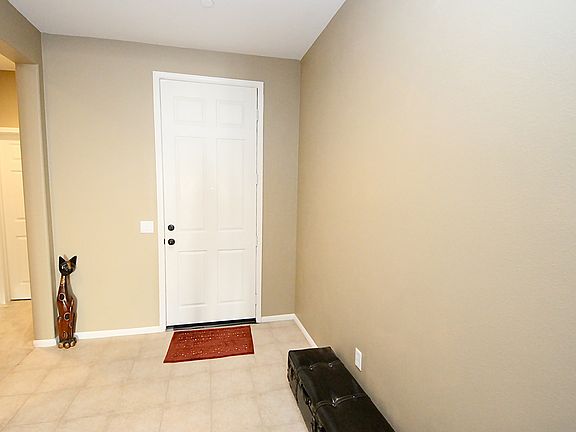 4th image of 5221 Juniper Ct