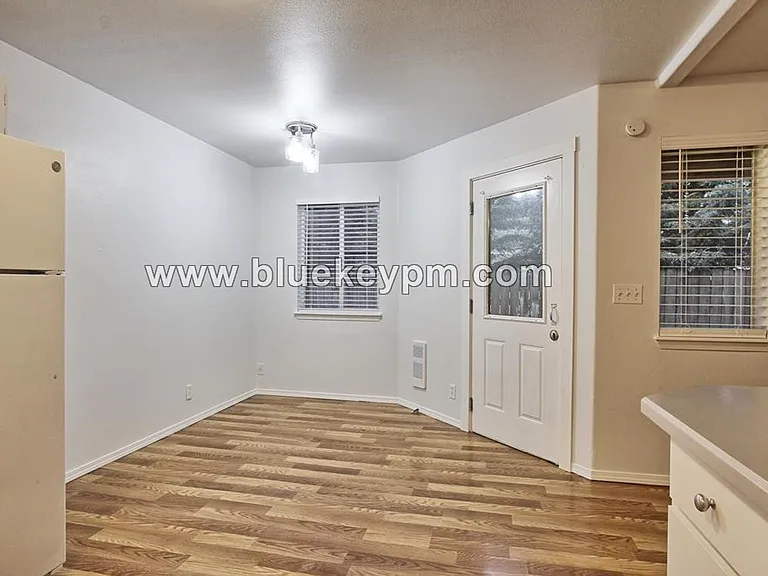 5313 NE 66th Ave #G53 — Photo 10