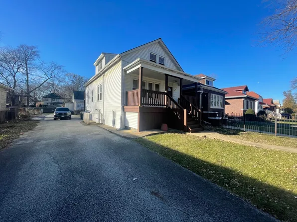 9844 S Charles St, Chicago, IL 60643