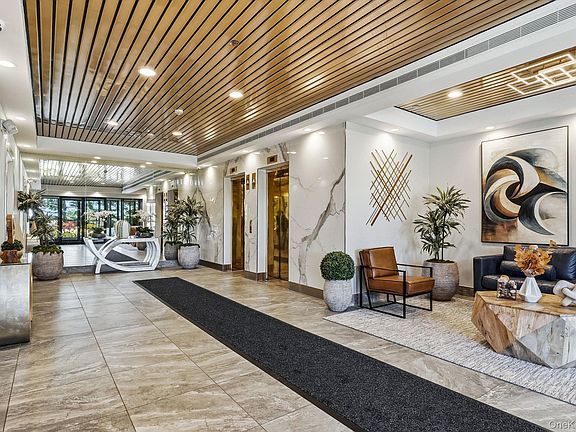 5th image of 701 Pelham Road #2B