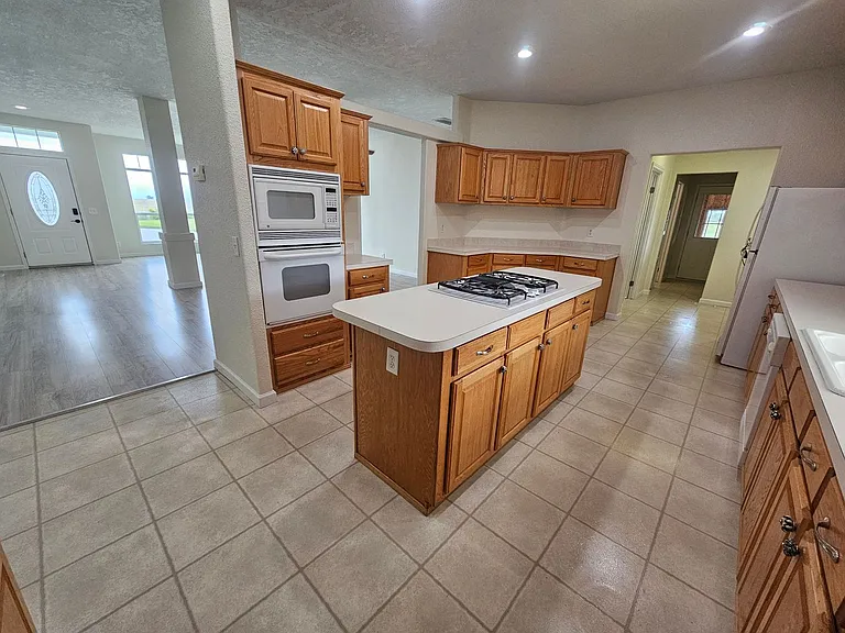 4655 Dawson Rd — Photo 5
