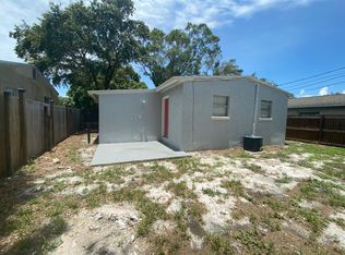 1210 46th St S APT 2, Saint Petersburg, FL 33711