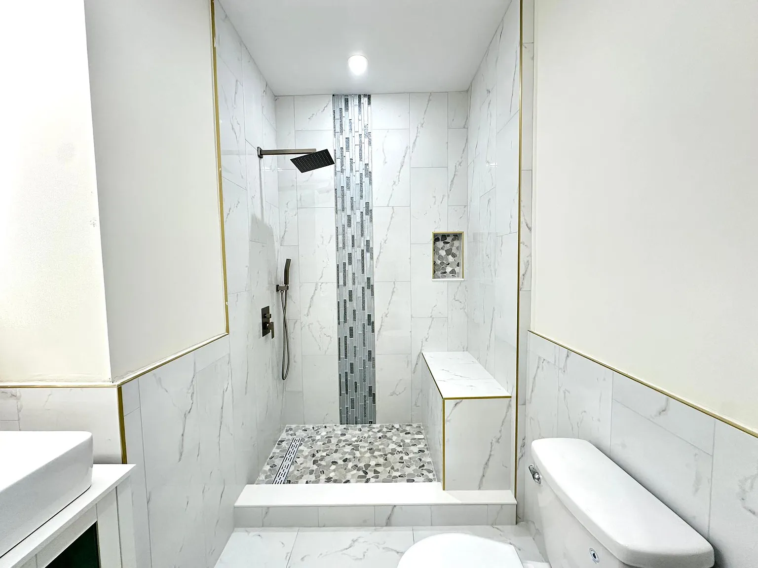 3 bed, 1055 sqft, $1,170 — Photo 3