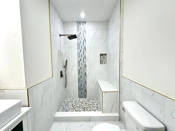 3rd image of 11 Burrell St #1