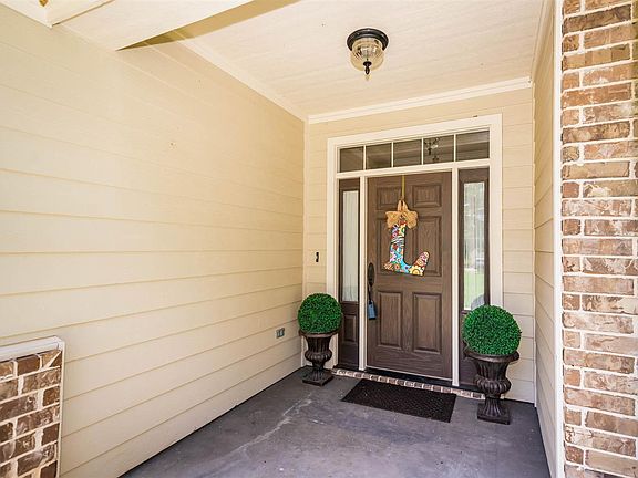 3rd image of 619 Shadowood Dr