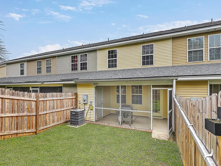 163 Woodward Rd — Photo 20