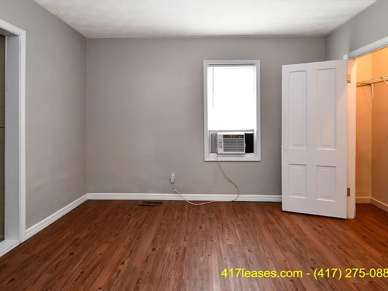 2944 W Page St — Photo 13