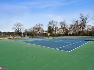 2112 Cascade Rd, Silver Spring, MD 20902