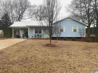 123 Setter Dr, Anniston, AL 36207