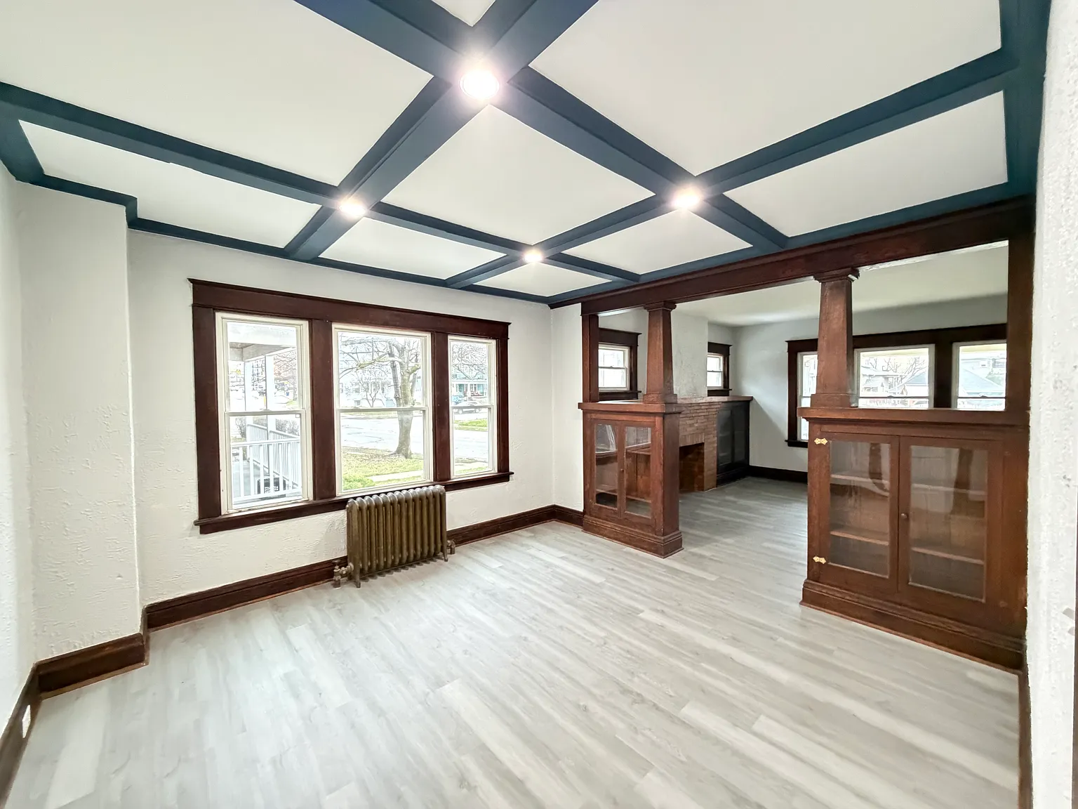 3 bed, 1300 sqft, $1,600 — Photo 2