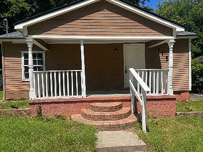 1st image of 1154 Davis Cir