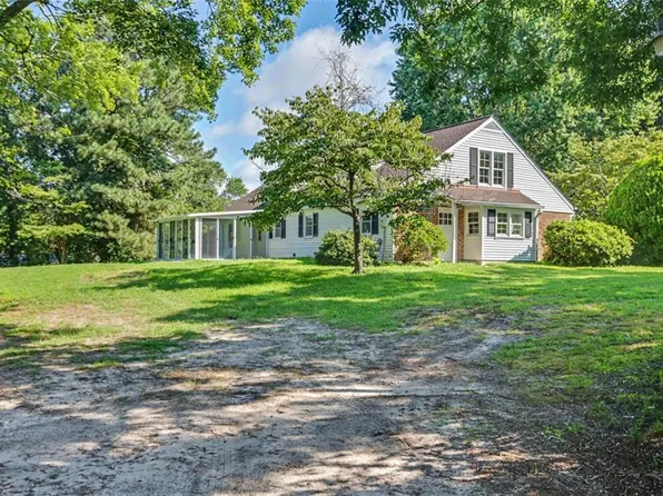 4206 Rose Ln, Williamsburg, VA 23188