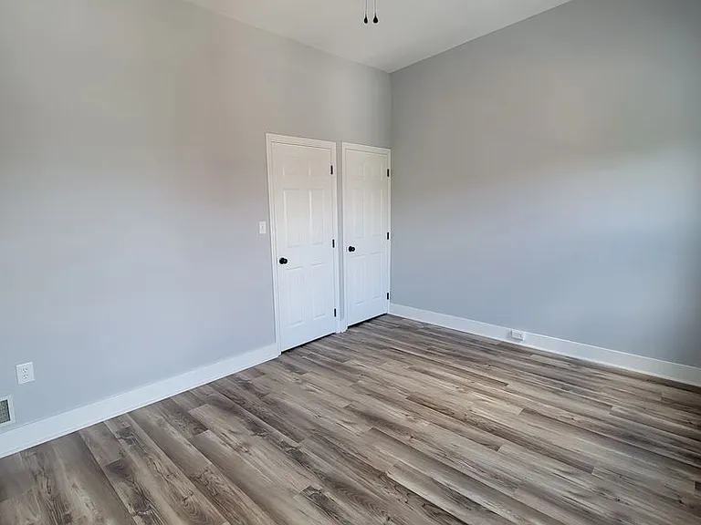510 E Fulton St — Photo 13