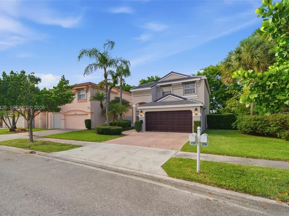 15799 NW 4th St, Pembroke Pines, FL 33028