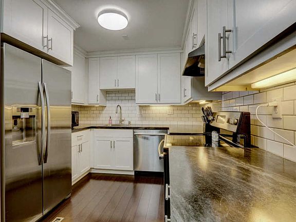 5th image of 3333 5th Ave Unit 4D