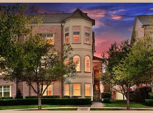 79 Colonial Row Dr, Spring, TX 77380