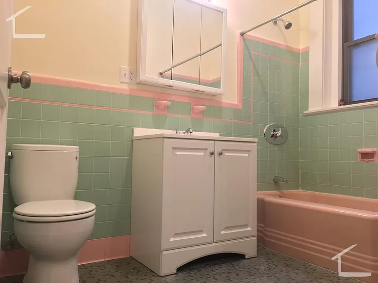 1462 Beacon St #5 — Photo 15